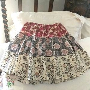 Girl's PEEK skirt L